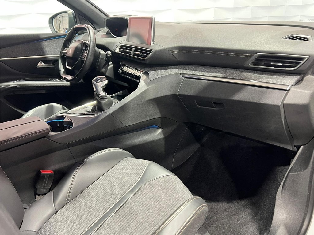 Foto 7 PEUGEOT 3008 GT LINE 2.0 150CV