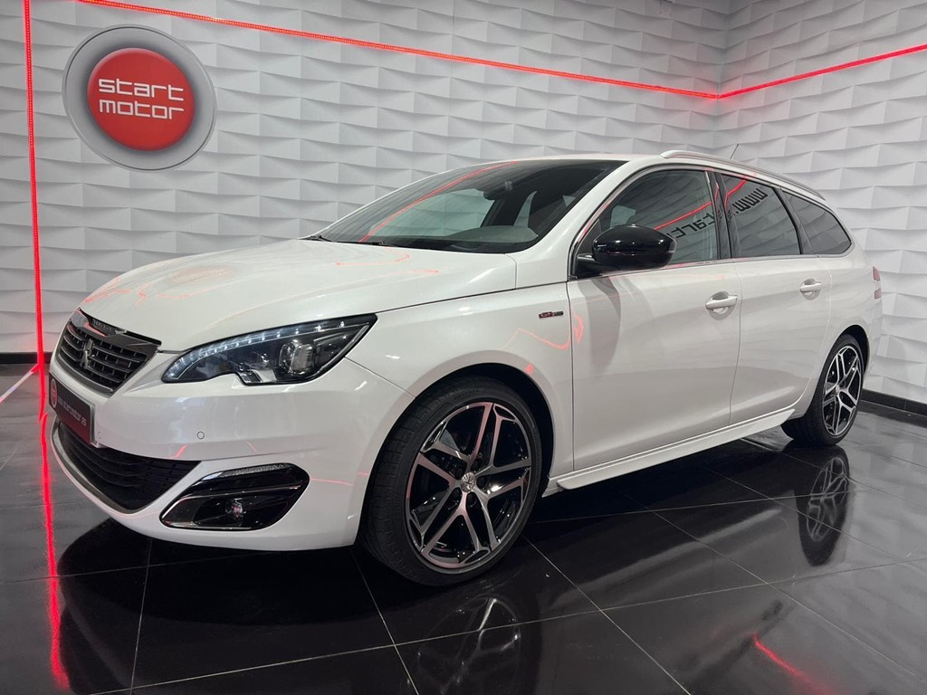 Foto 2 PEUGEOT 308 GT LINE 1.2 130CV