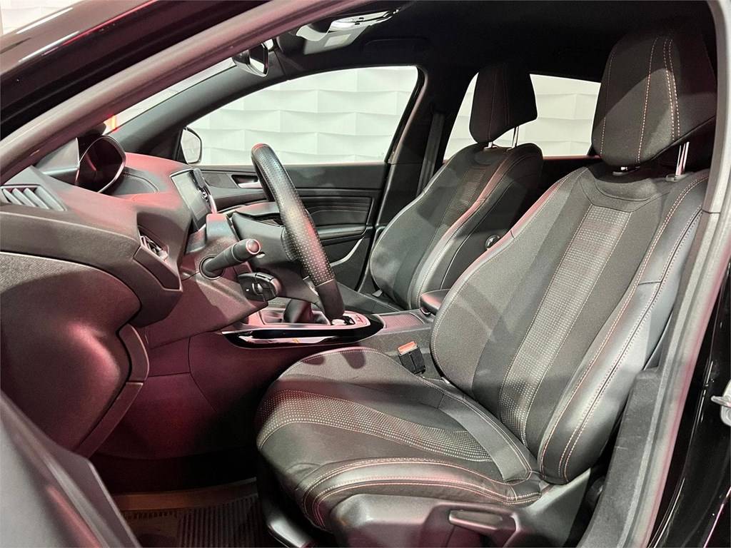 Foto 6 PEUGEOT 308 GT-LINE 1.5 BLUEHDI 130CV