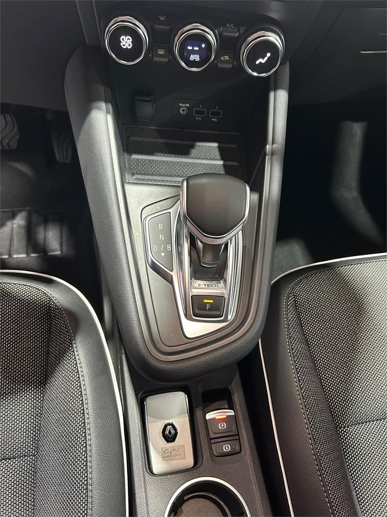 Foto 13 RENAULT CAPTUR 1.6 E-TECH PLUG-IN HYBRID 