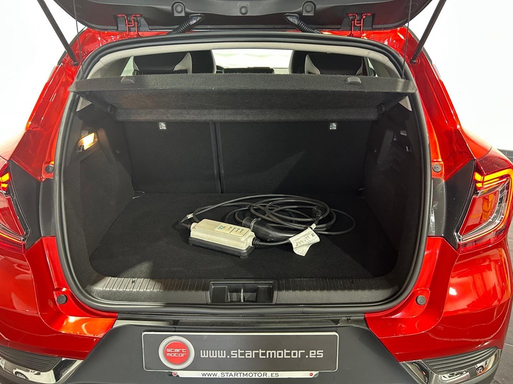 Foto 6 RENAULT CAPTUR 1.6 E-TECH PLUG-IN HYBRID 