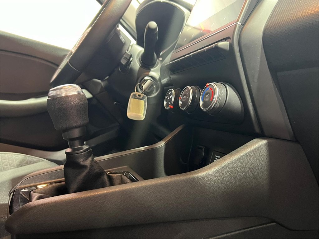 Foto 8 RENAULT CLIO INTENS TCE 1.0 91CV