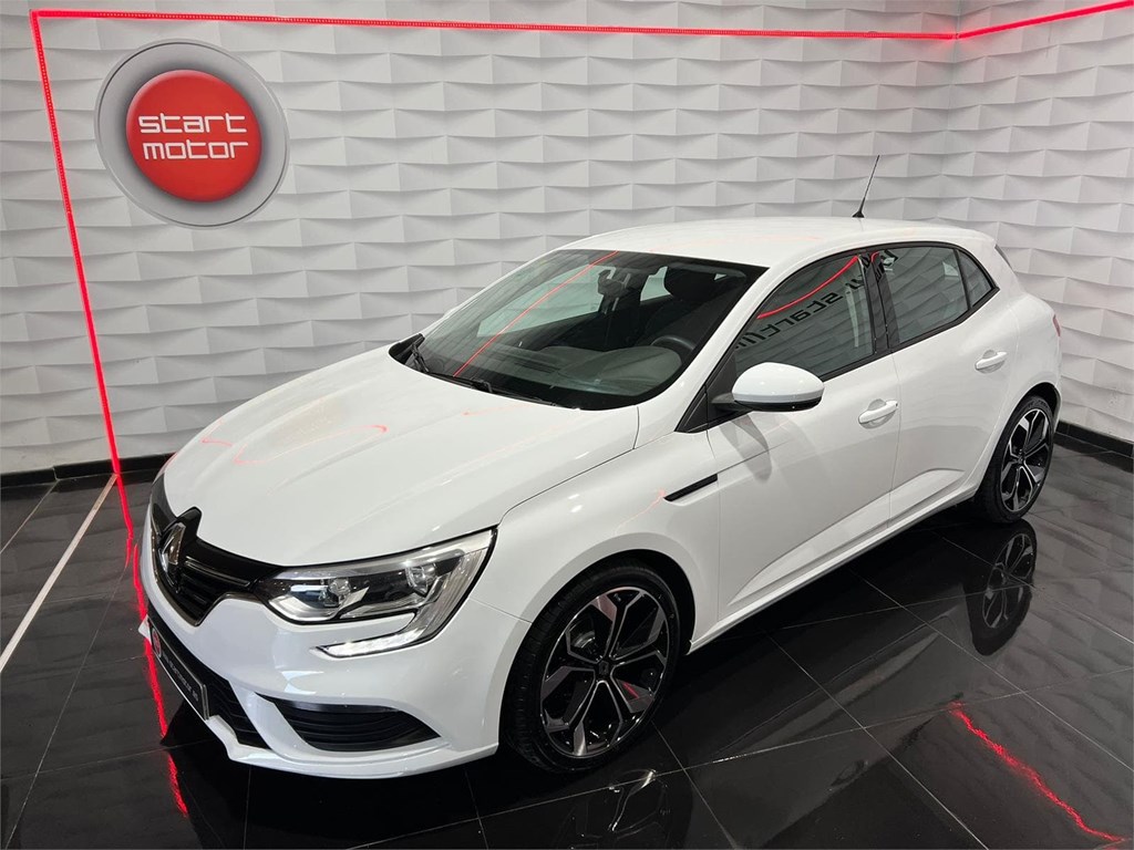 Foto 2 RENAULT MEGANE BERLINA LIFE ENERGY DCI 90CV