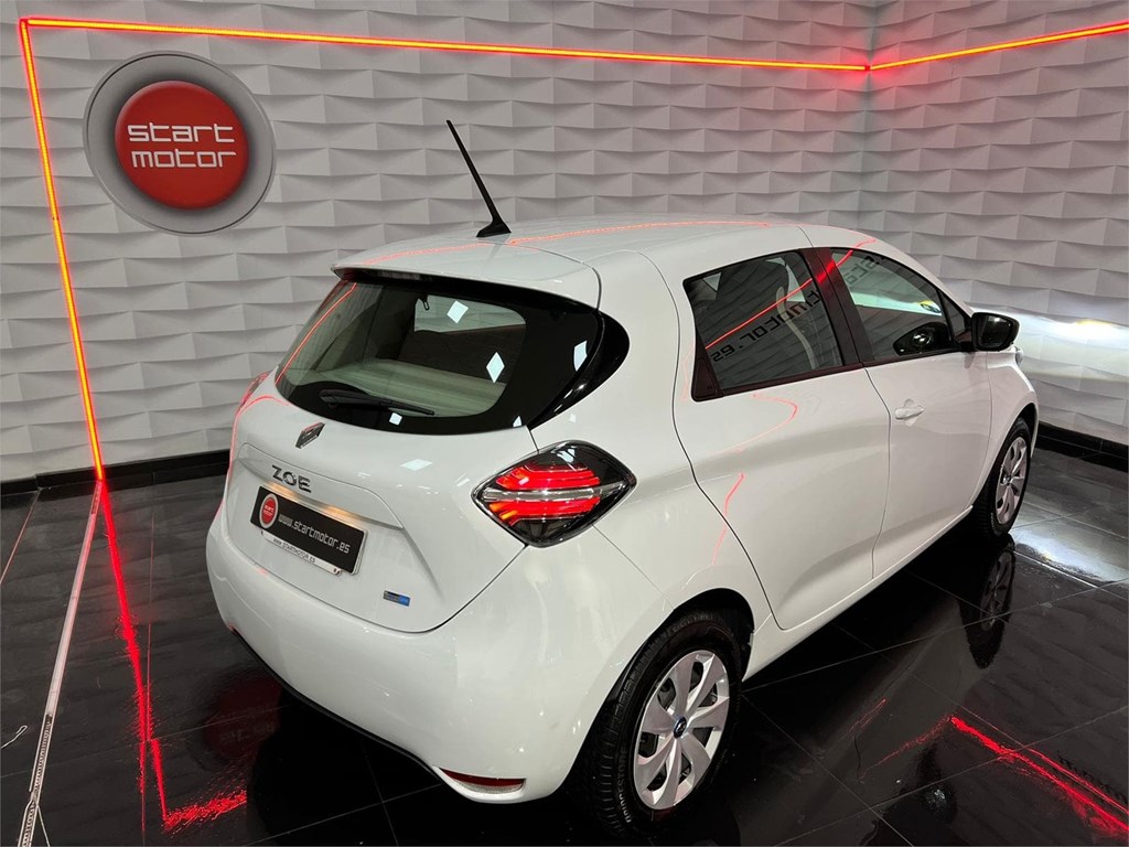 Foto 2 RENAULT ZOE LIFE 109CV