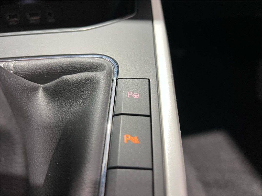 Foto 15 SEAT ARONA 1.6 TDI 95CV XCELLENCE EDITION ECO