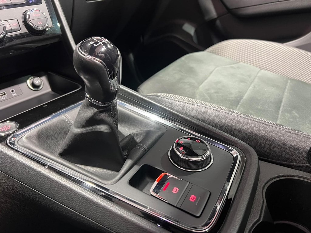 Foto 11 SEAT ATECA 1.6 TDI EXCELLENCE