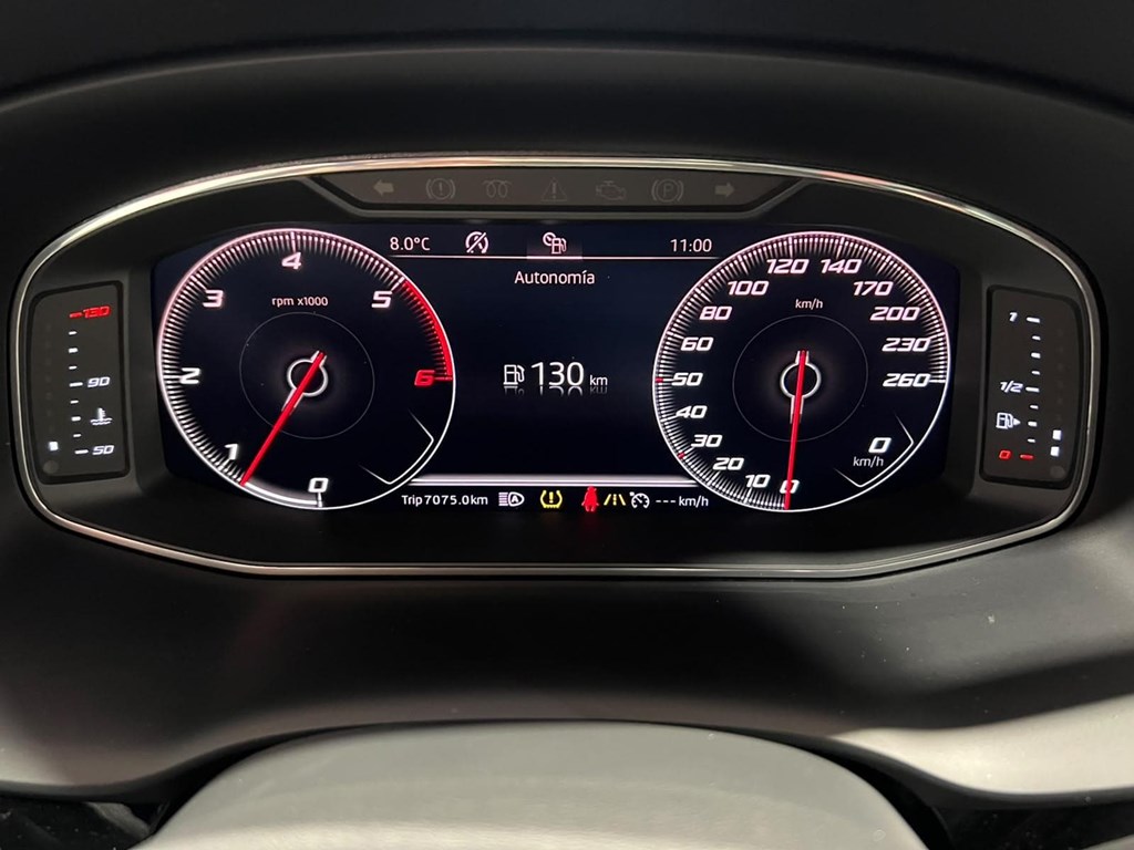 Foto 12 SEAT ATECA 1.6 TDI EXCELLENCE