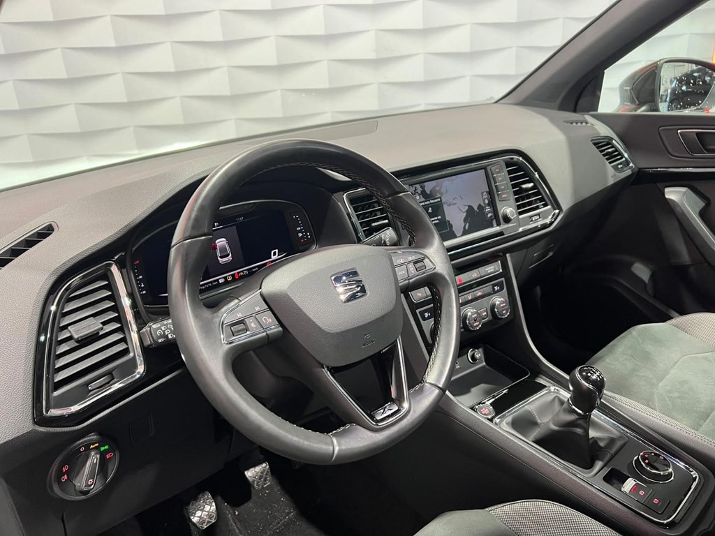Foto 8 SEAT ATECA 1.6 TDI EXCELLENCE