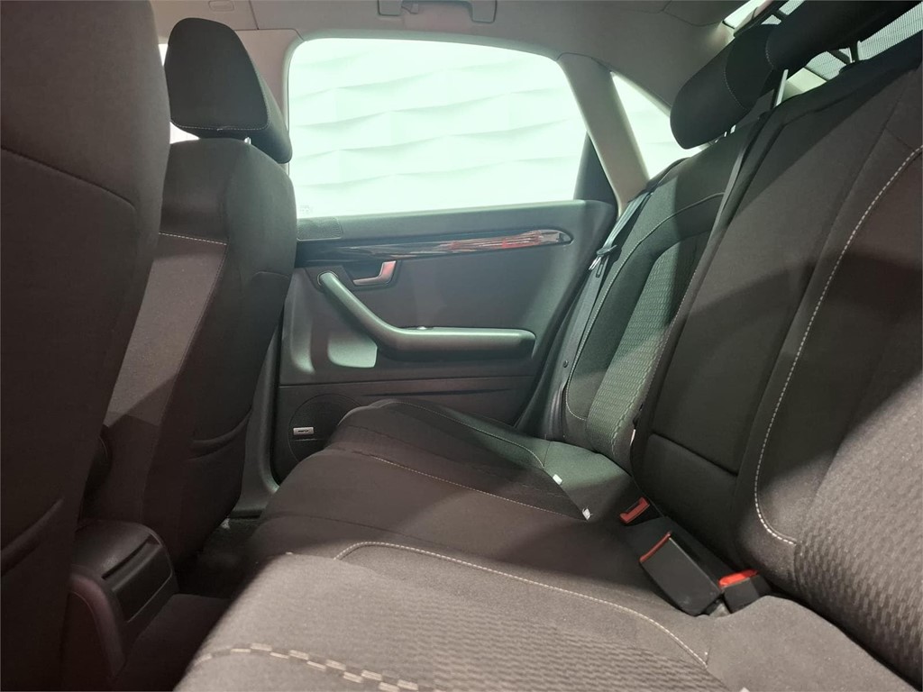 Foto 7 SEAT EXEO 2.0 140CV
