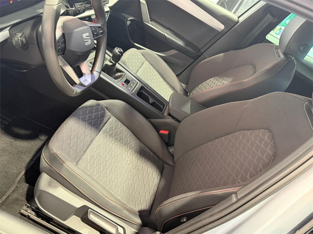 Foto 4 SEAT LEON FR 1.5 150CV