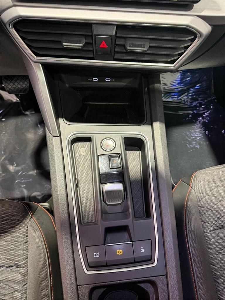 Foto 15 SEAT LEON SP 1.5 ETSI 150CV FR DSG