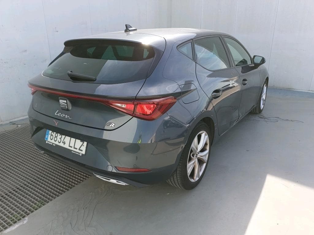 Foto 2 SEAT LEON SP 1.5 ETSI 150CV FR DSG