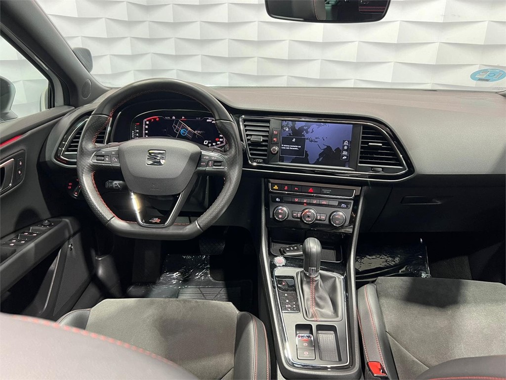 Foto 16 SEAT LEON ST 1.5 ECOTSI 150CV DSG S&S FR FAST EDITION