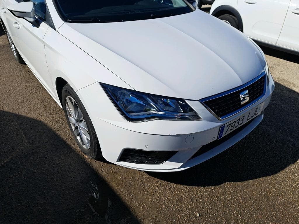 Foto 3 SEAT LEON ST 1.6 TDI 115CV STYLE