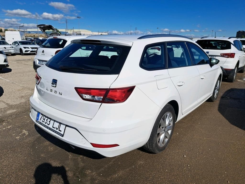 Foto 4 SEAT LEON ST 1.6 TDI 115CV STYLE