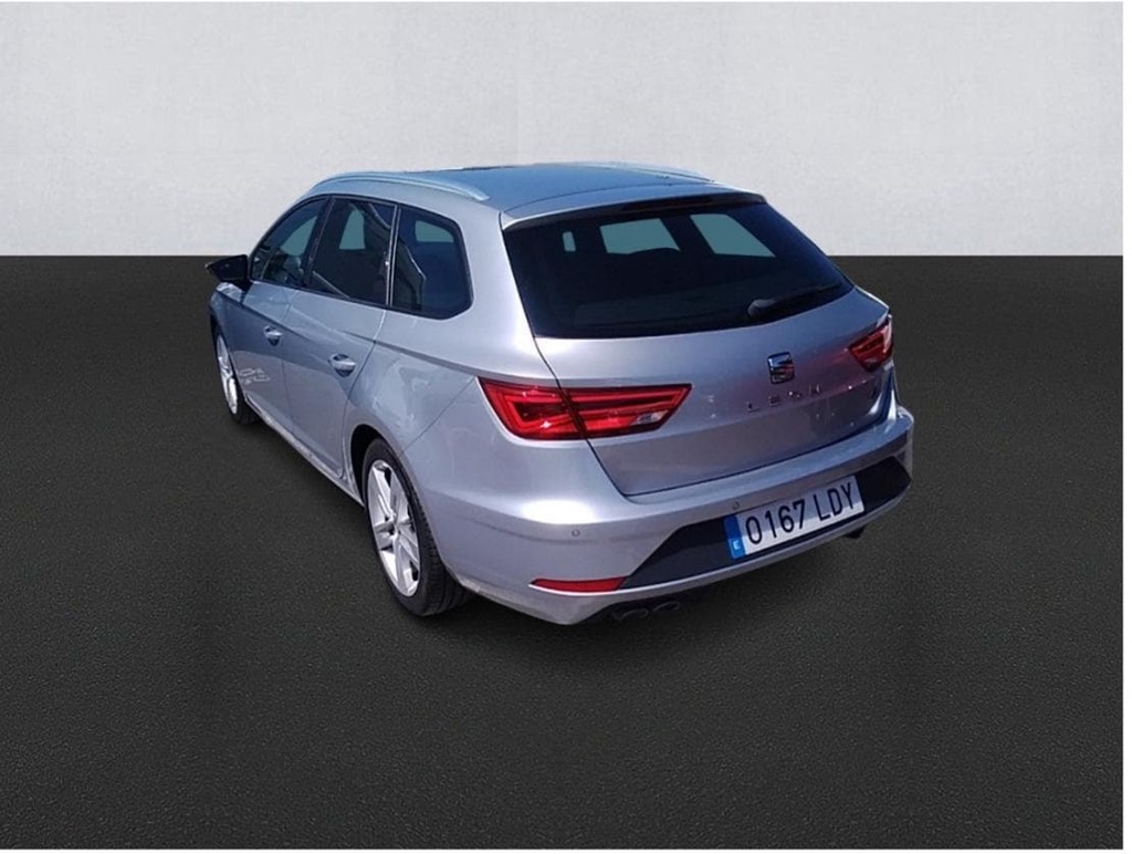 Foto 3 SEAT LEON ST 2.0 TDI 150CV DSG-7 FR ED.PLUS