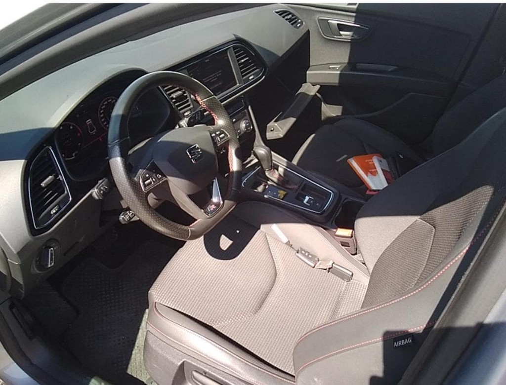 Foto 6 SEAT LEON ST 2.0 TDI 150CV DSG-7 FR ED.PLUS