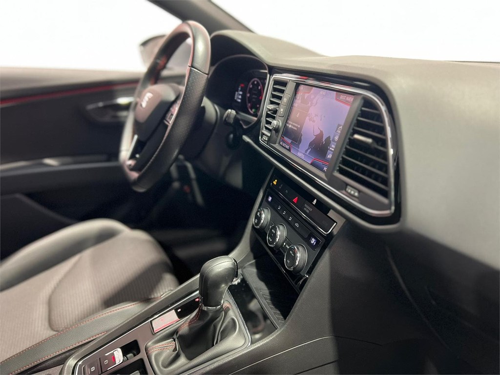 Foto 9 SEAT LEON ST 2.0 TDI 150CV DSG-7 FR ED.PLUS