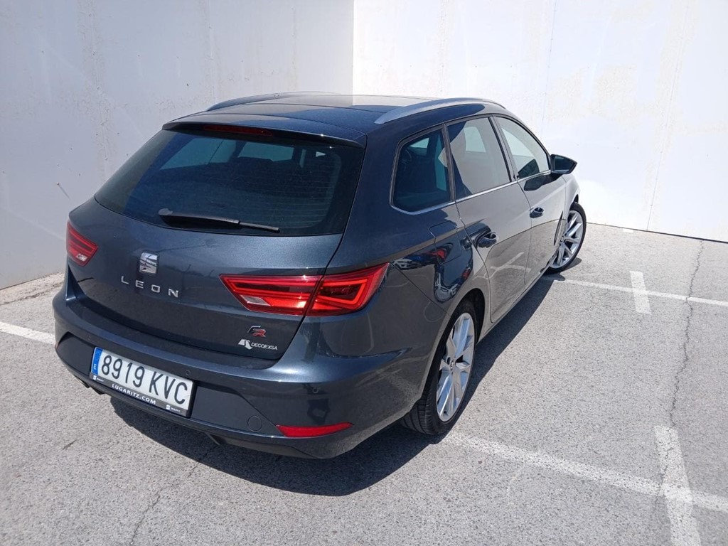 Foto 2 SEAT LEON ST 5F8 FR EDITION 2.0 TDI 150CV AT7