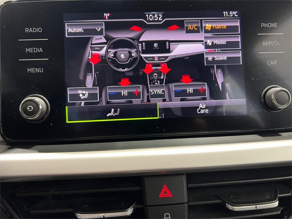 Foto 14 SKODA KAMIQ 1.0 TSI AMBITION 110CV DSG