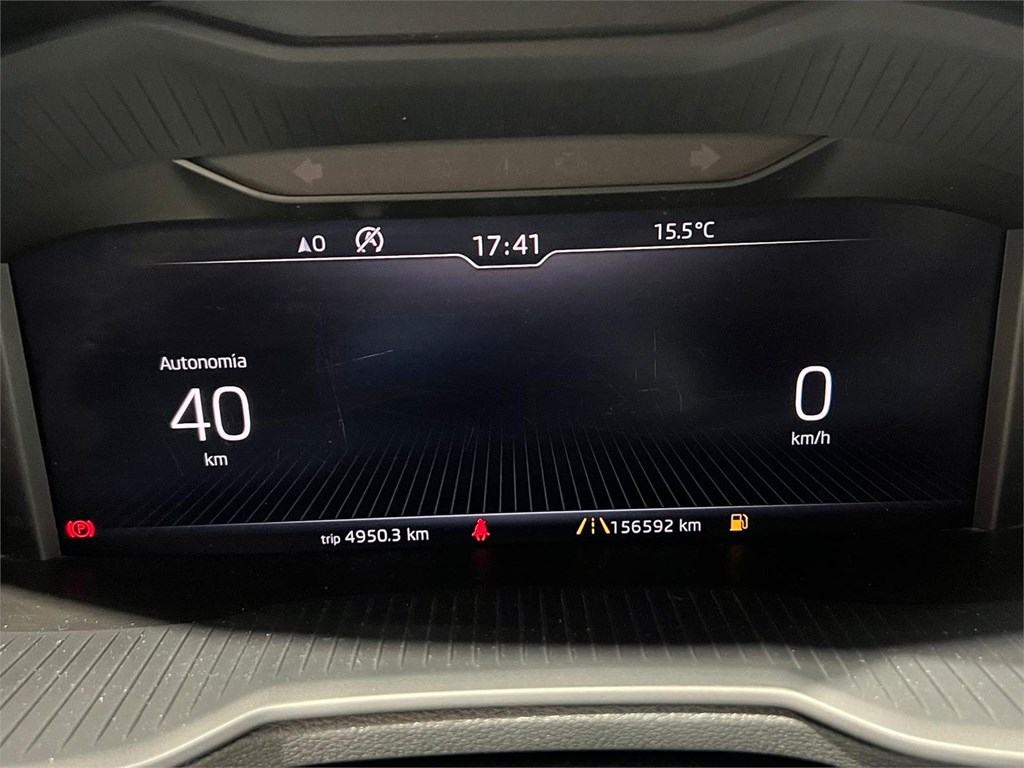 Foto 16 SKODA OCTAVIA COMBI 2.0TDI CR STYLE 150