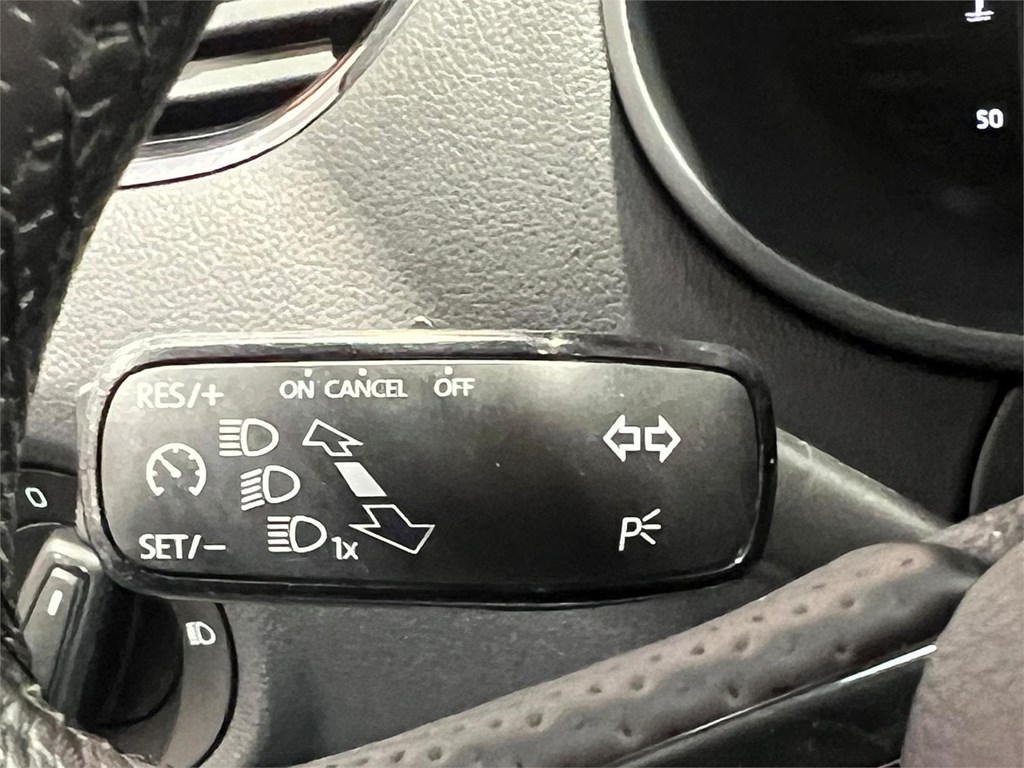 Foto 22 SKODA OCTAVIA COMBI 2.0TDI CR STYLE 150