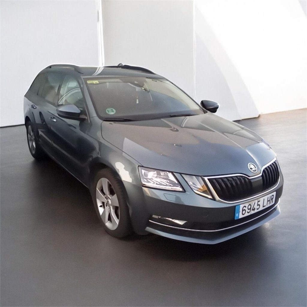 Foto 3 SKODA OCTAVIA COMBI 2.0TDI CR STYLE 150