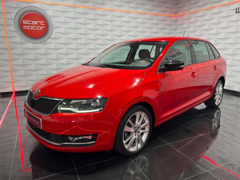 Foto 2 SKODA SPACEBACK 1.6 TDI 115CV