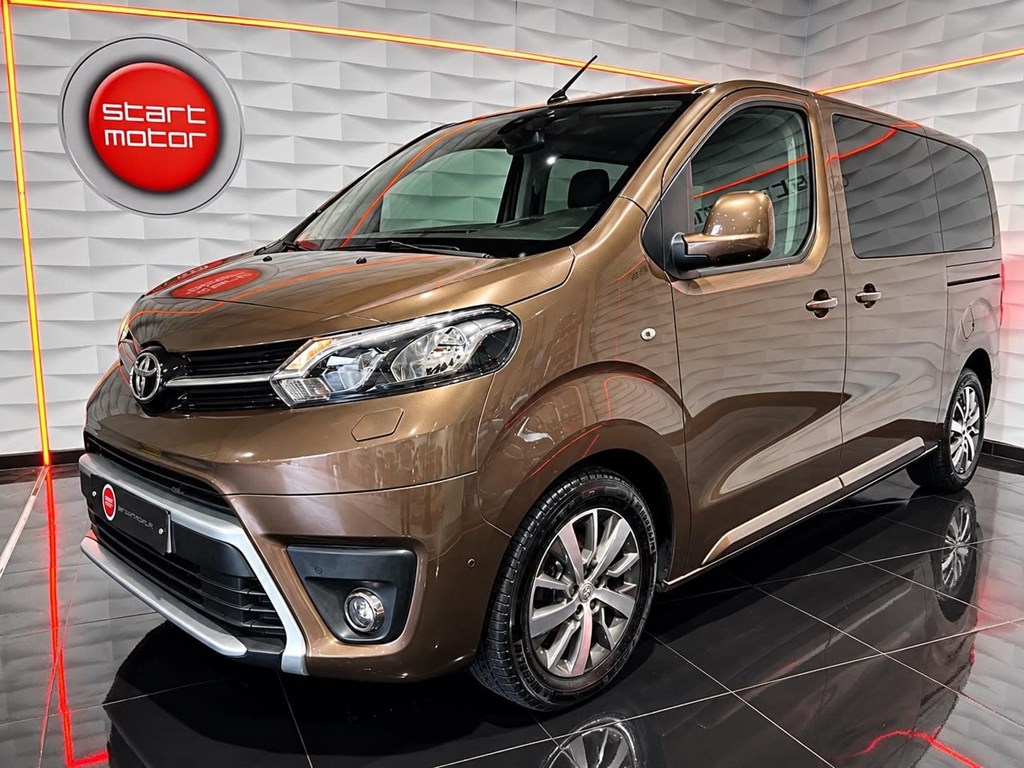 Foto 1 TOYOTA PROACE VERSO 2.0 d 150CV
