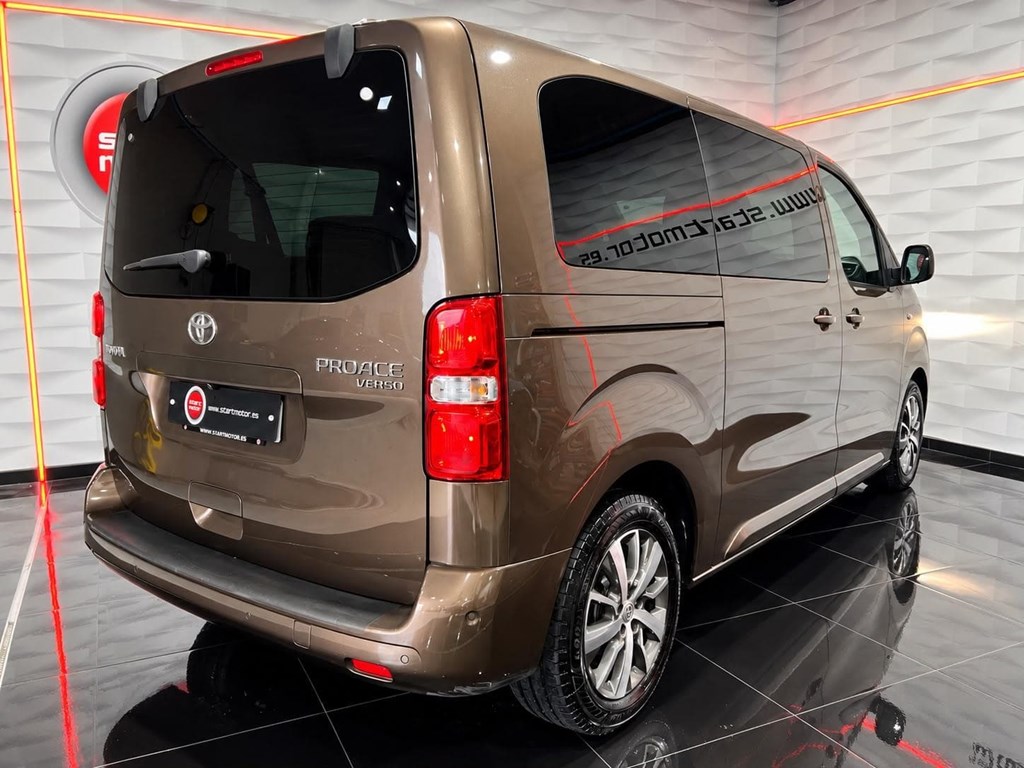 Foto 3 TOYOTA PROACE VERSO 2.0 d 150CV