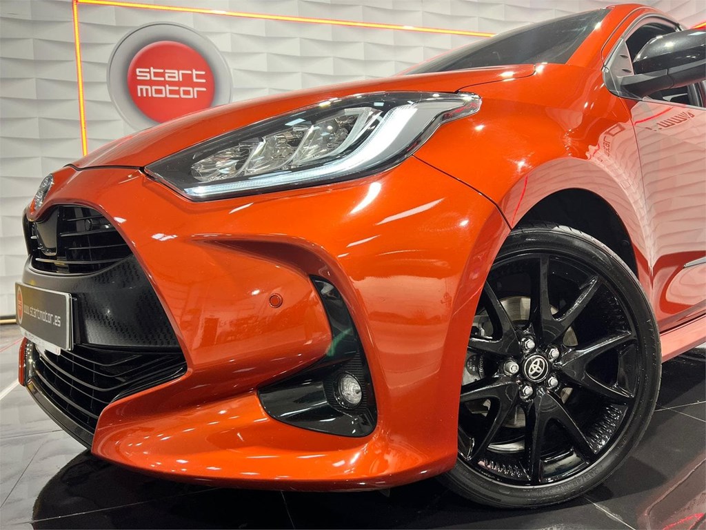 Foto 5 TOYOTA YARIS E-CVT HIBRID 1.5 120H STYLE
