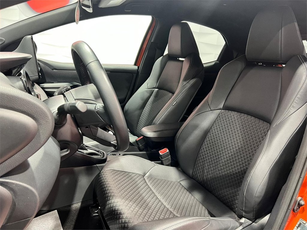 Foto 9 TOYOTA YARIS E-CVT HIBRID 1.5 120H STYLE