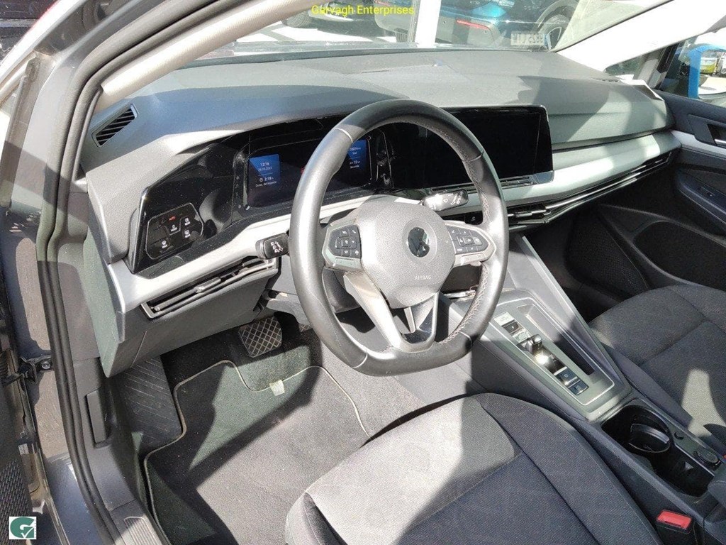 Foto 4 VOLKSWAGEN GOLF 1.0 ETSI LIFE DSG 110CV