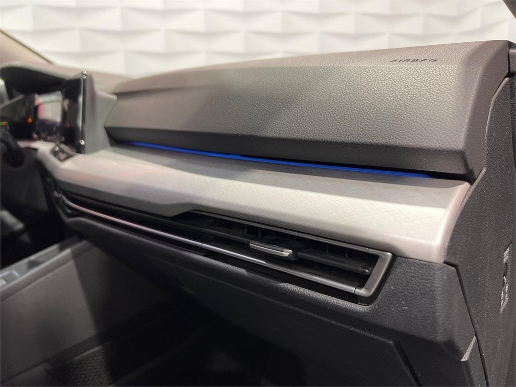 Foto 8 VOLKSWAGEN GOLF 1.0 ETSI LIFE DSG 110CV