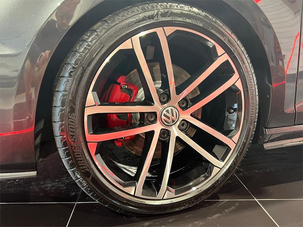 Foto 5 VOLKSWAGEN GOLF GTD 2.0 183CV