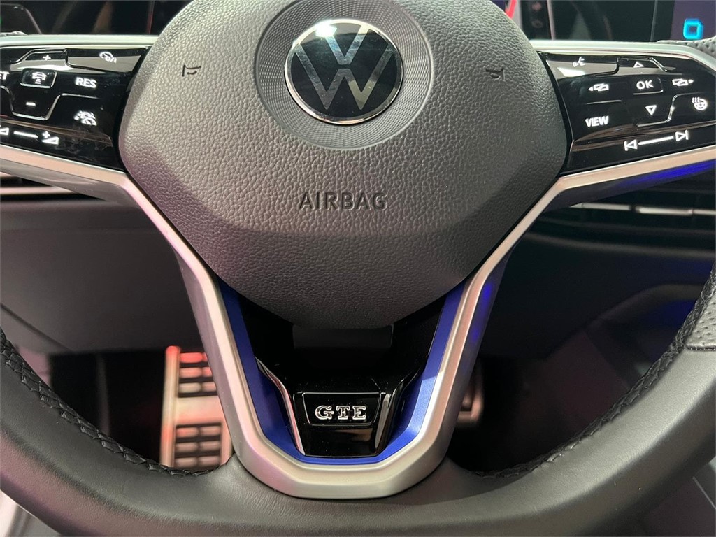 Foto 17 VOLKSWAGEN GOLF GTE eHIBRID 1.4 245CV