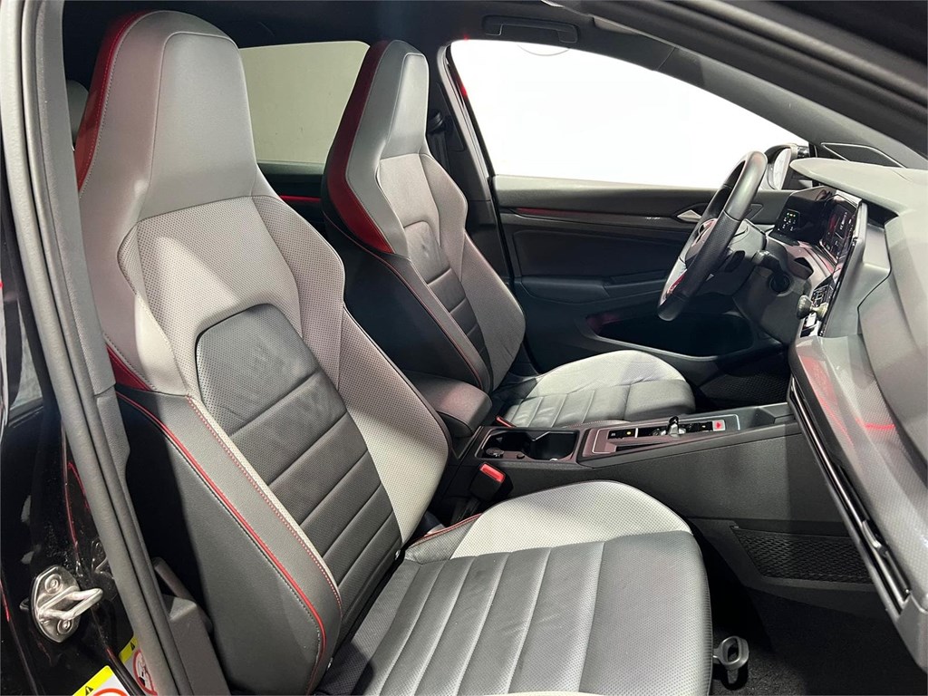 Foto 10 VOLKSWAGEN GOLF GTI 2.0 TSI (245 CV) DSG 