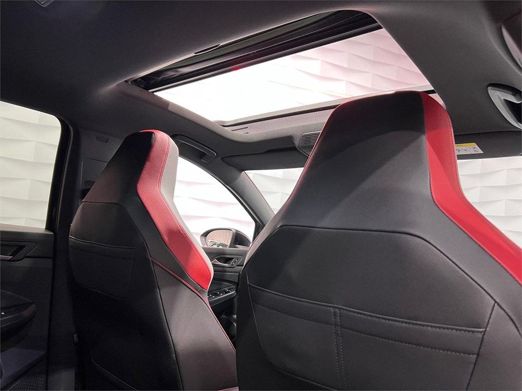 Foto 11 VOLKSWAGEN GOLF GTI 2.0 TSI (245 CV) DSG 
