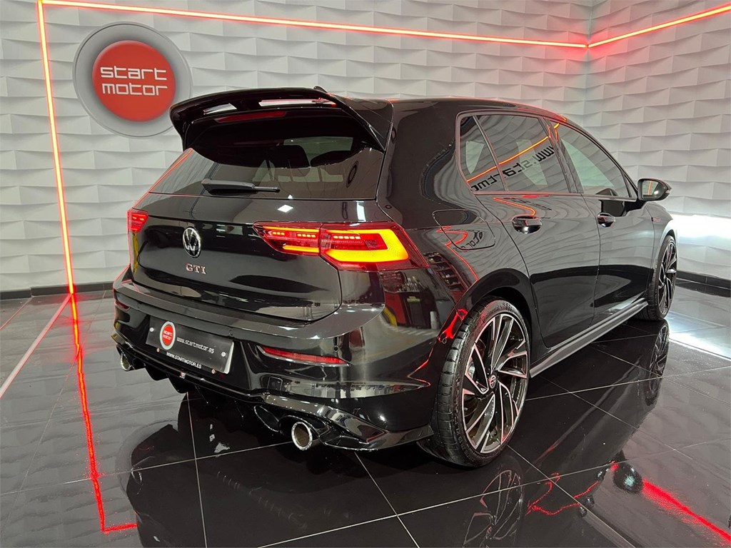 Foto 2 VOLKSWAGEN GOLF GTI 2.0 TSI (245 CV) DSG 