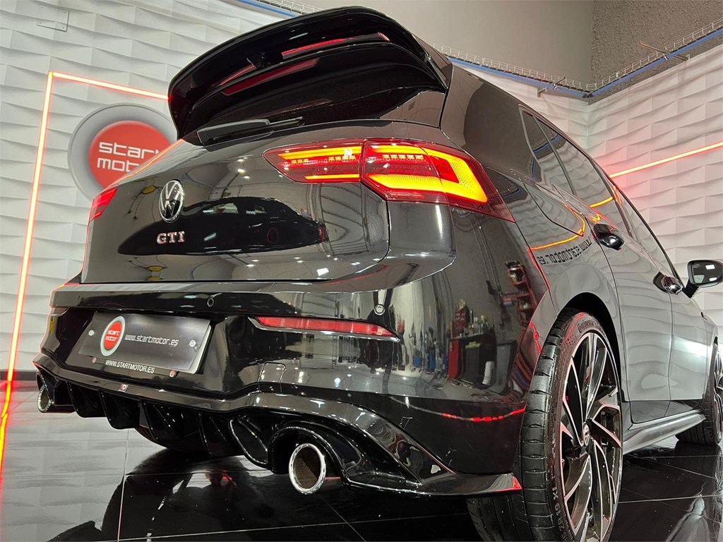 Foto 4 VOLKSWAGEN GOLF GTI 2.0 TSI (245 CV) DSG 