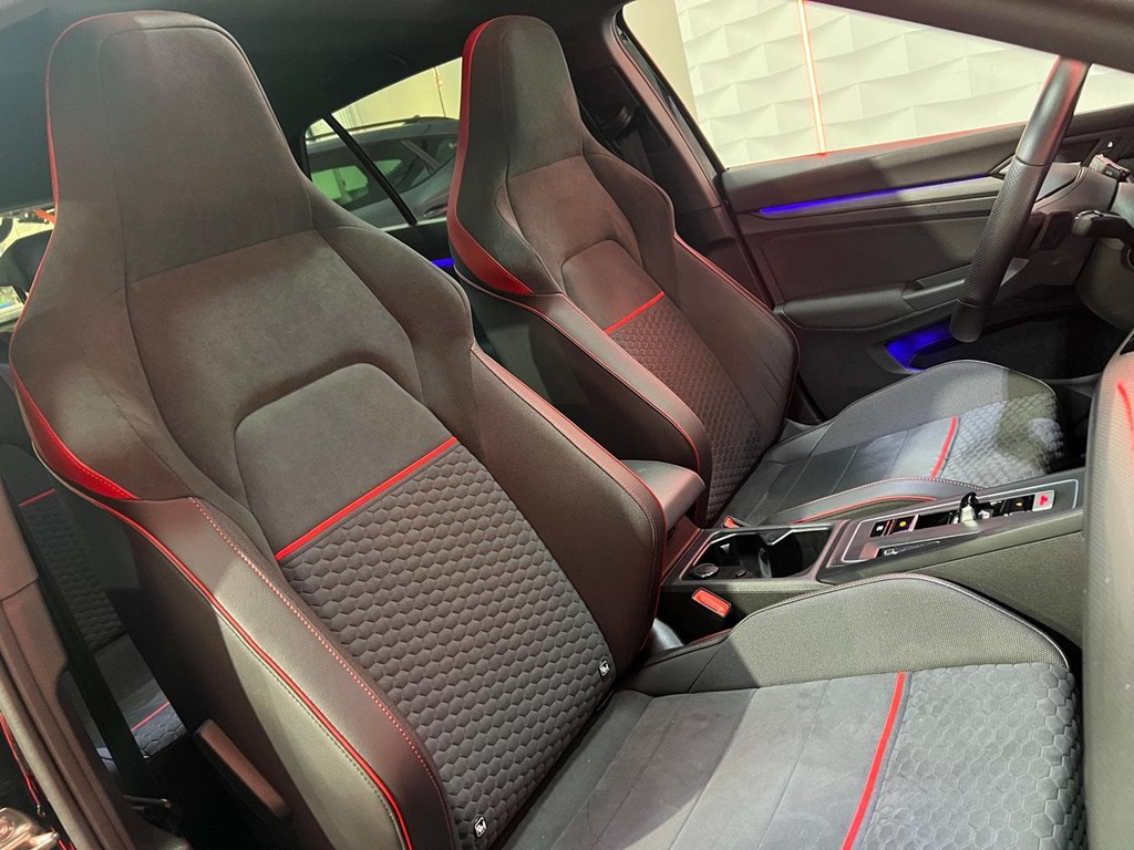 Foto 12 VOLKSWAGEN GOLF GTI CLUBSPORT 2.0 TSI 300CV