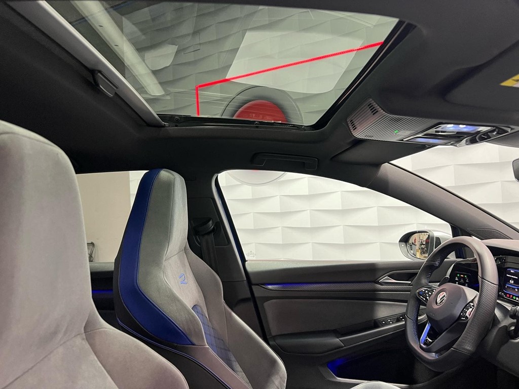 Foto 17 VOLKSWAGEN GOLF R 2.0 TSI DSG 320CV