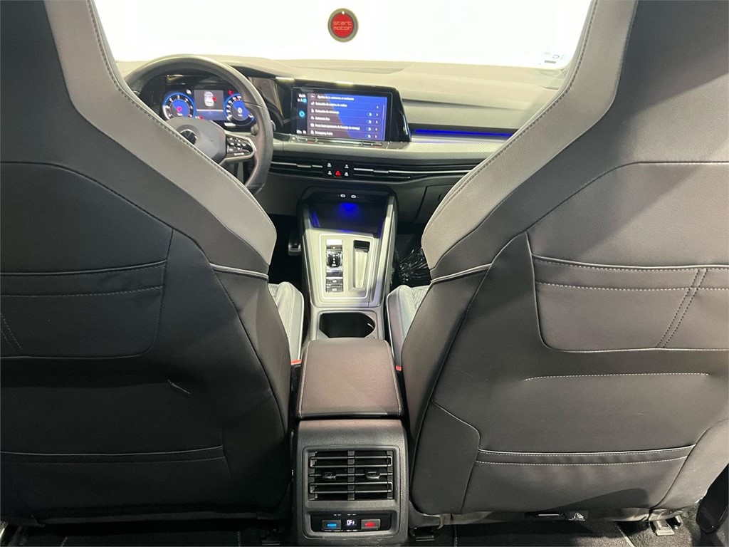 Foto 15 VOLKSWAGEN GOLF R-LINE 2.0 TDI 150CV DSG
