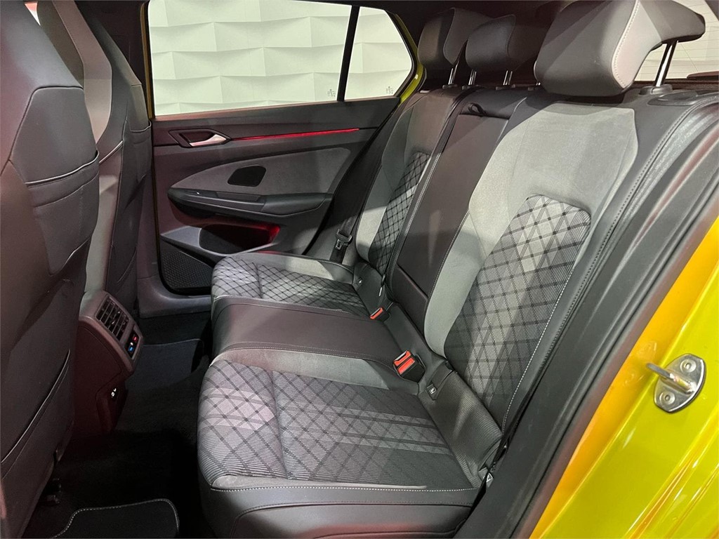 Foto 19 VOLKSWAGEN GOLF R-LINE 2.0 TDI 150CV DSG