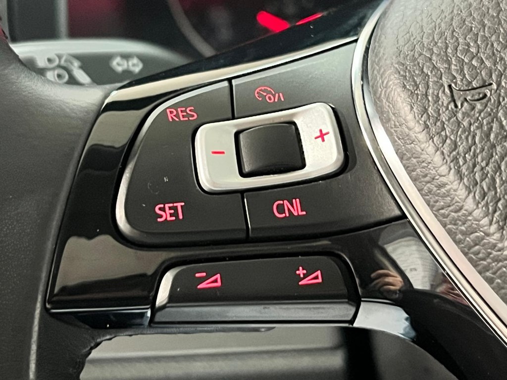 Foto 16 VOLKSWAGEN MULTIVAN PREMIUM CORTO 2.0 TDI 150CV DSG