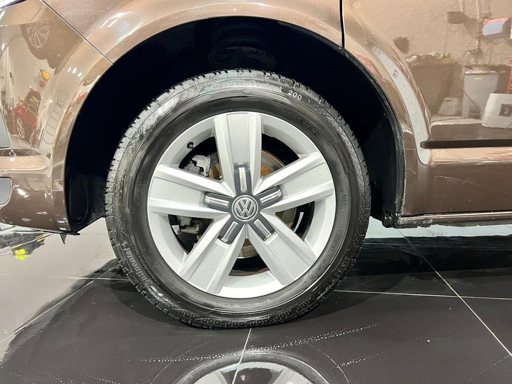 Foto 5 VOLKSWAGEN MULTIVAN PREMIUM CORTO 2.0 TDI 150CV DSG