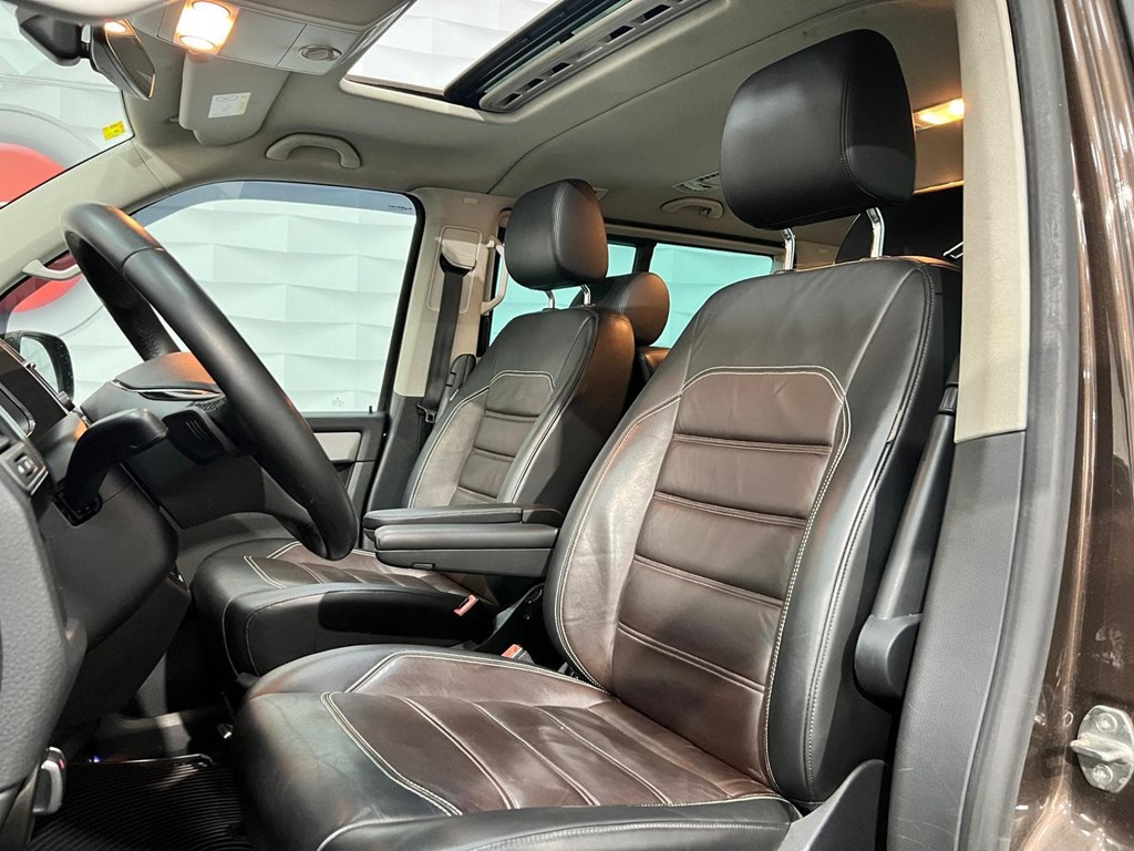 Foto 7 VOLKSWAGEN MULTIVAN PREMIUM CORTO 2.0 TDI 150CV DSG