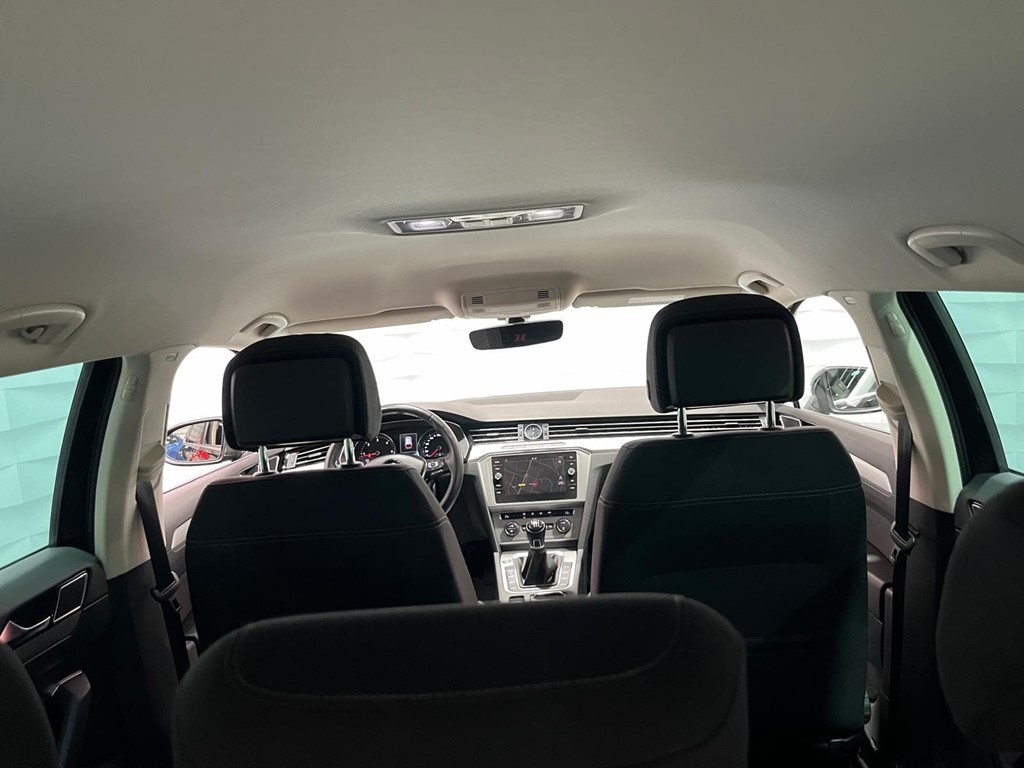 Foto 9 VOLKSWAGEN PASSAT VARIANT ADVANCE  2.0 TDI  (150CV) 