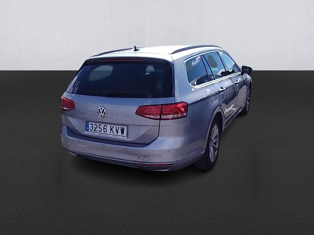 Foto 3 VOLKSWAGEN PASSAT VARIANT ADVANCE 2.0 TDI 150CV