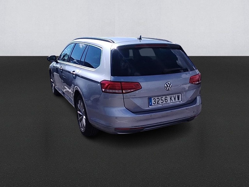 Foto 4 VOLKSWAGEN PASSAT VARIANT ADVANCE 2.0 TDI 150CV